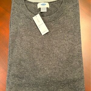 Men’s Old Navy grey sweater